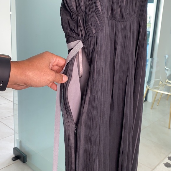 Mimi Maternity Silk Black Pleated Dress - Picture 10 of 10